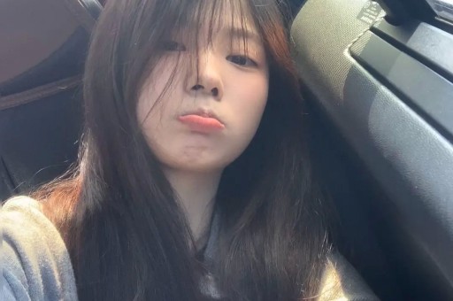 四位明星盲目耍大牌：吴谨言摆谱央视被点名李梦任性毁演技张大大暴力霸凌文章任性要求陕西油泼面路人缘彻底败光！