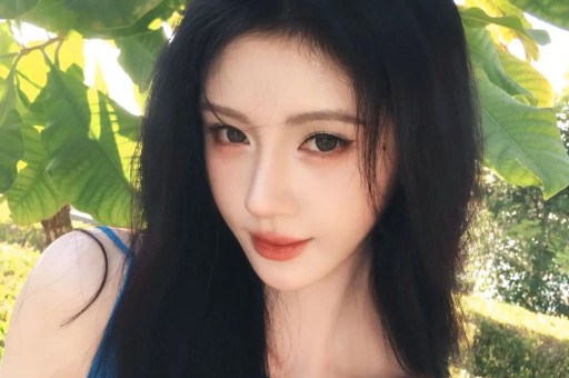劈腿老男人只是冰山一角!黄一鸣闺蜜爆料她吸D贩D骗王思聪