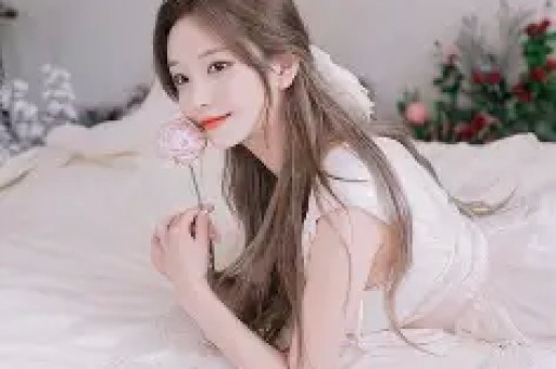 AI女演员代言美瞳广告？这也太违和了