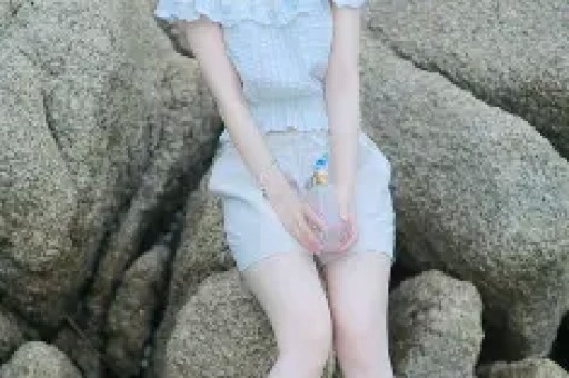 南京离职幼师回应“举报幼儿园炒菜锅洗拖把”：考虑了两天两夜决定曝光全园孩子我基本都认识不能对不起孩子